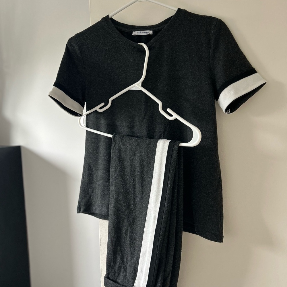 Black and White Short Sleeve Sports Set